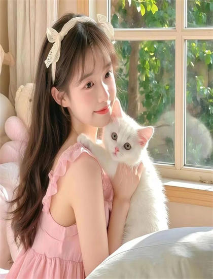 《色欲金丝猫》音乐配乐政治解析：音效设计与主题曲创作分析